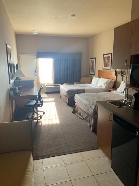 Hotel Clarion Pointe Rimbey Exterior foto