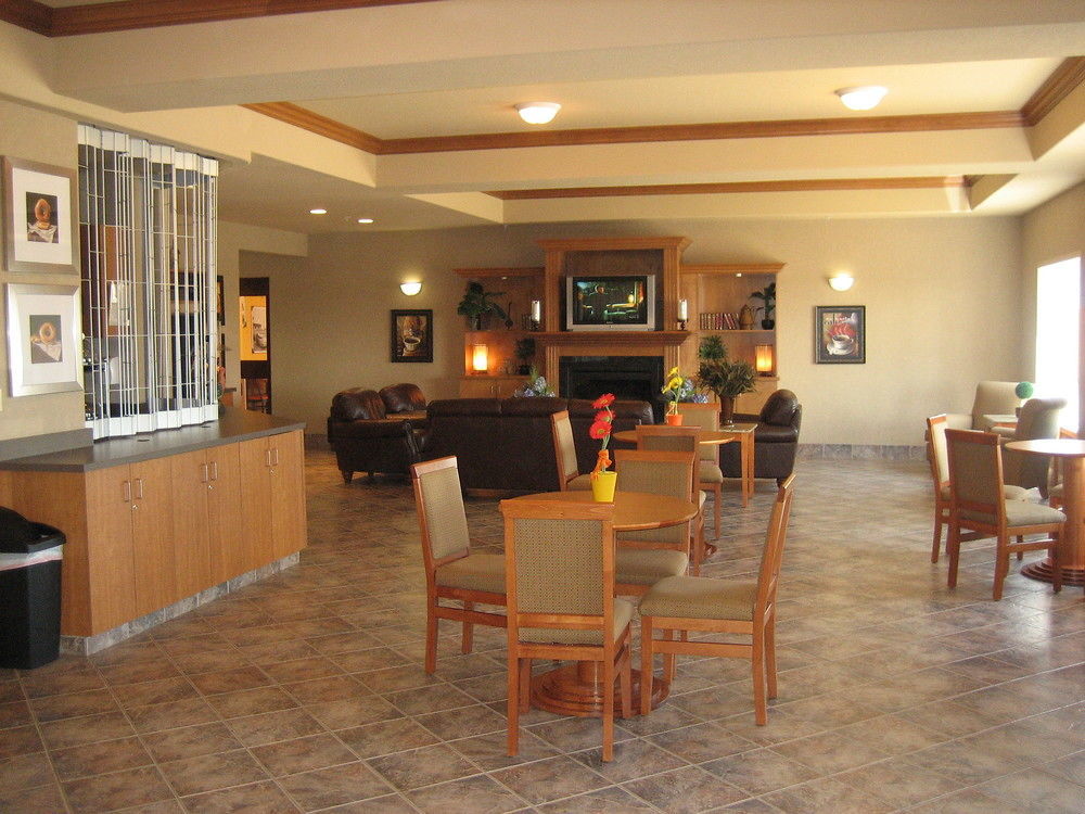 Hotel Clarion Pointe Rimbey Exterior foto