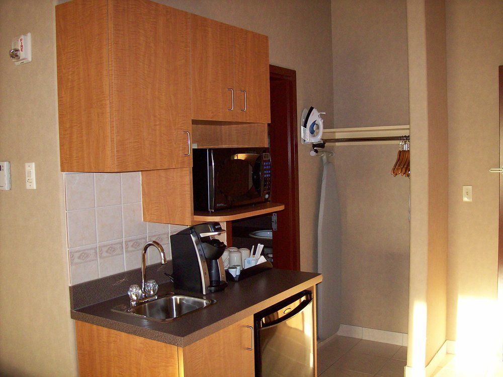 Hotel Clarion Pointe Rimbey Exterior foto
