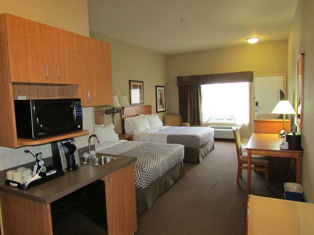 Hotel Clarion Pointe Rimbey Exterior foto