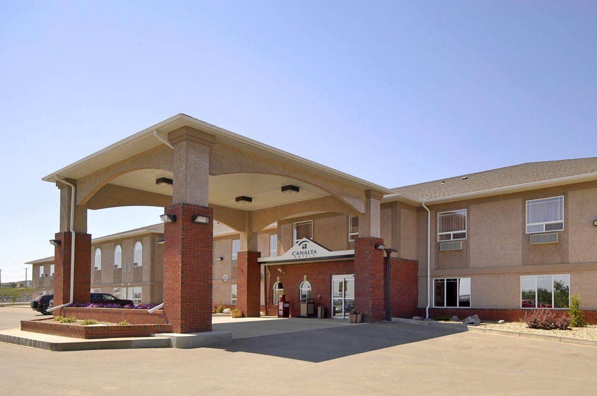 Hotel Clarion Pointe Rimbey Exterior foto