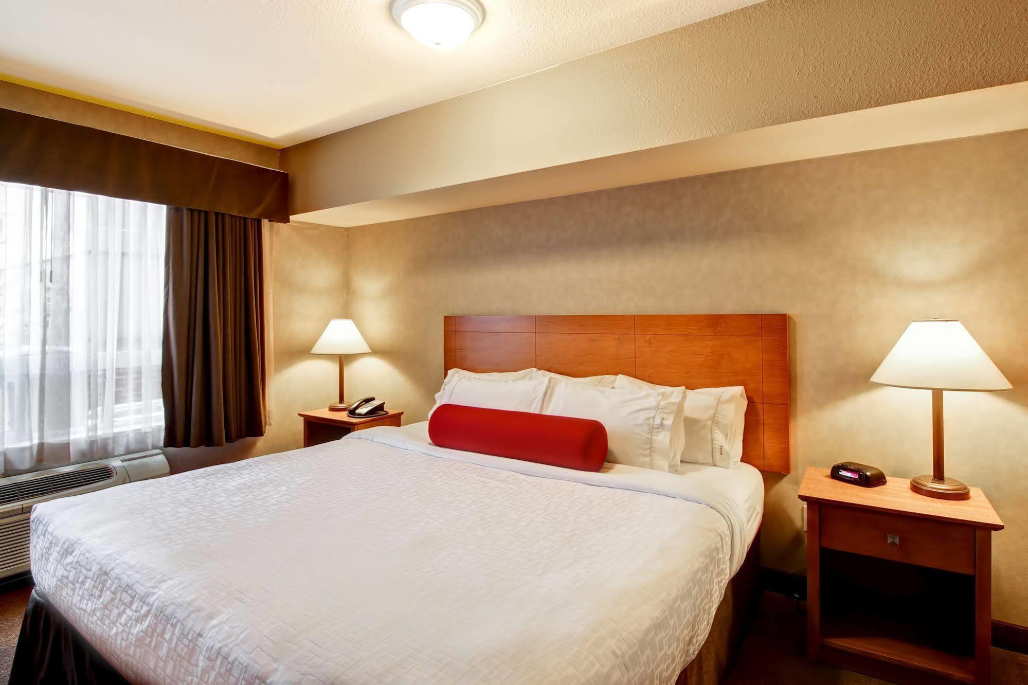 Hotel Clarion Pointe Rimbey Exterior foto